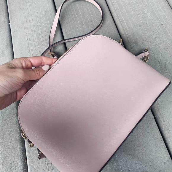 Micheal Kors Purse | Cindy Dome Crossbody | Pink - Picture 3 of 8